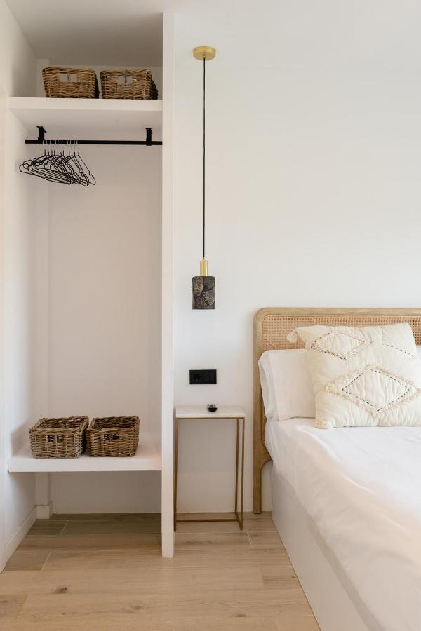 The Olive Boutique Suites & Spa Cala Llonga  Exteriör bild