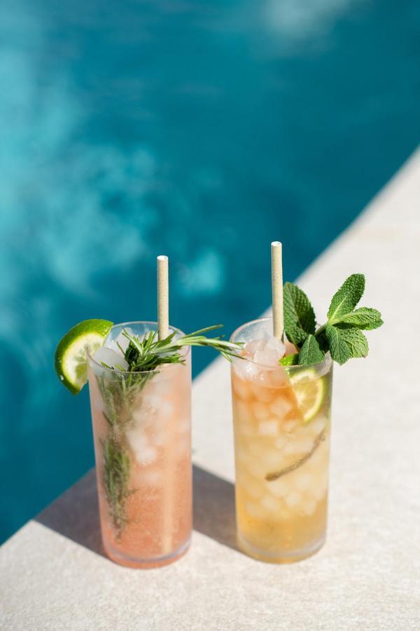 The Olive Boutique Suites & Spa Cala Llonga  Exteriör bild