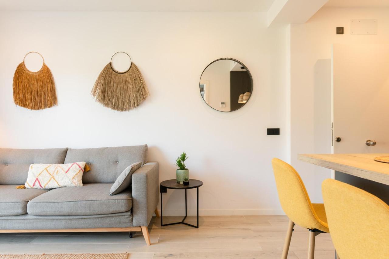 The Olive Boutique Suites & Spa Cala Llonga  Exteriör bild
